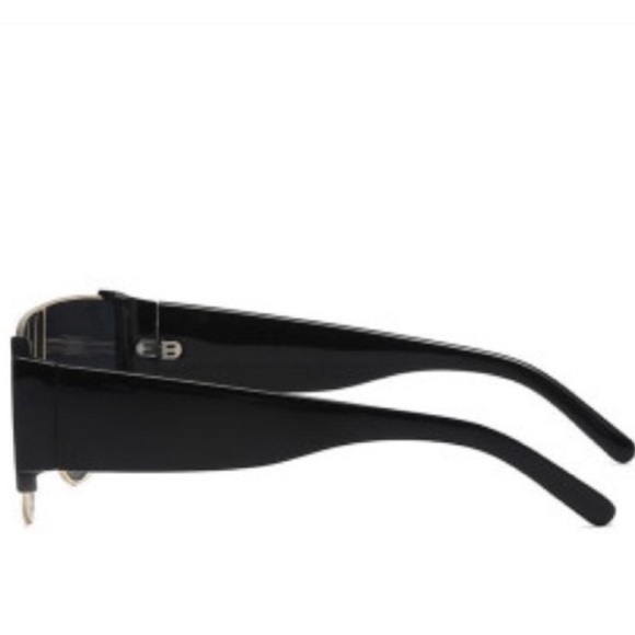 Vintage Shield Retro Sunglasses - Picture 4 of 4